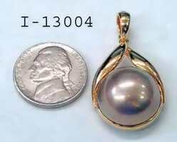 Pendant Jewelry , 14kt, 8.10 Grams; 14ky Champagne Mabe Pearl