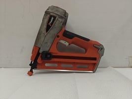 Paslode T250A-F16 Angled Finish Nailer w/Case, 1-1/4" to 2-1/2"- LOCAL PICK ONLY