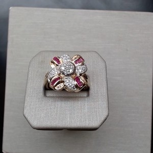  Floral Shaped Ring w/Diamonds and Baguette Cut Rubies-14kt Yellow Gold-Size 7.5