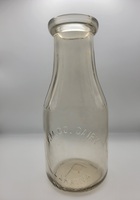 Vintage Hawaiian P.M CO. Lahaina, Pint Glass Milk Bottle, Maui Hawaii